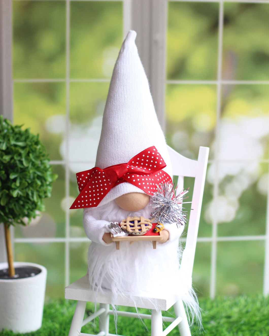 14 Large Patriotic Gnome
